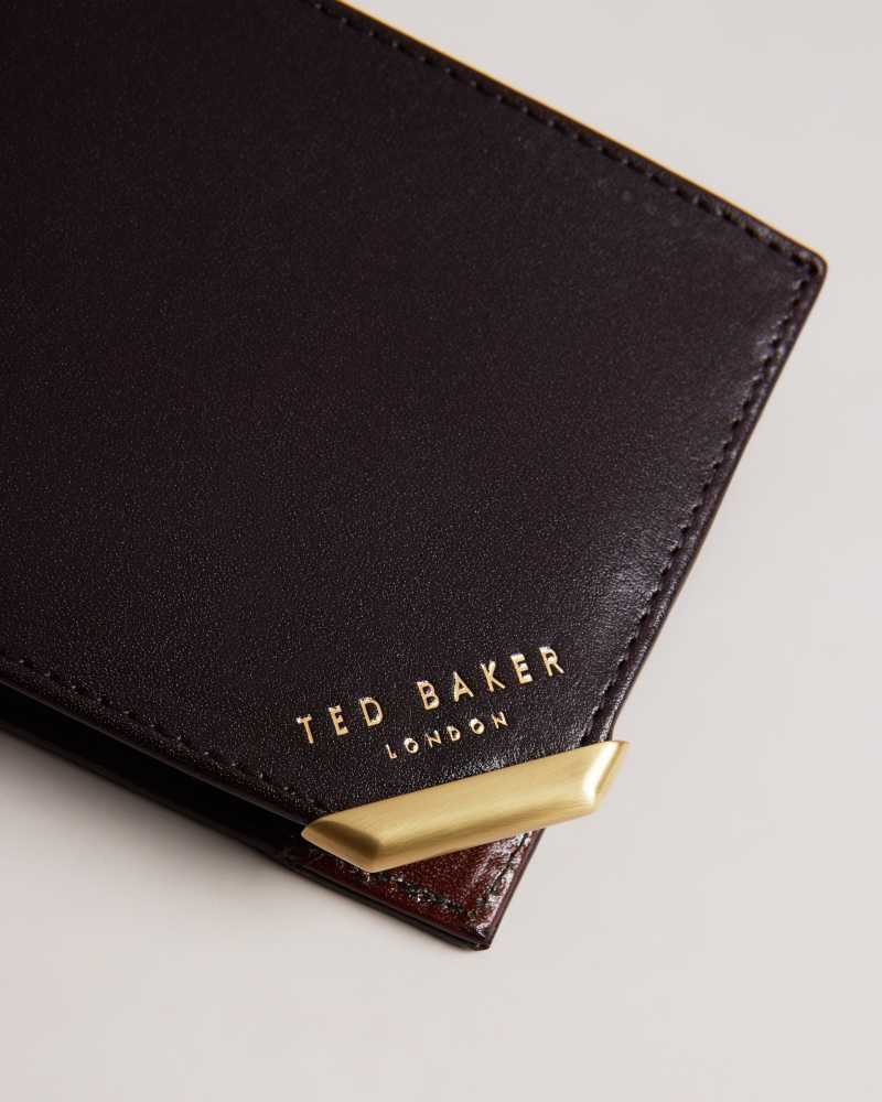 Brown Chocolate Ted Baker Kornerr Metal Corner Bifold Coin Wallet | ZA0000501